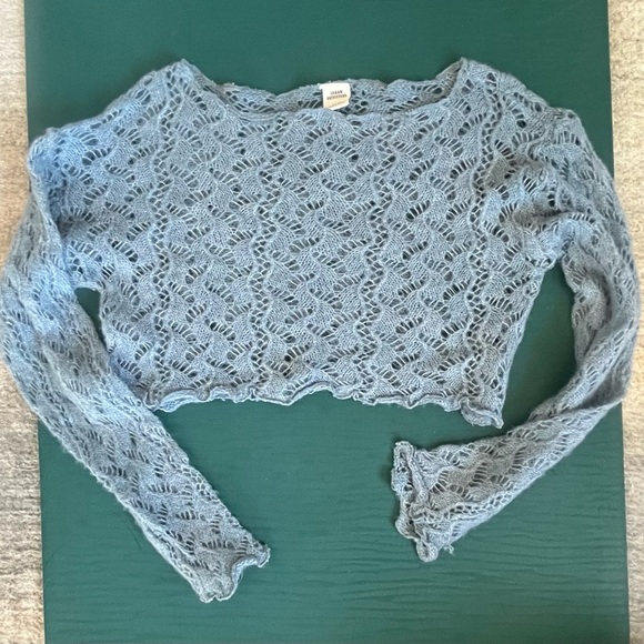 Urban Outfitters Blue Cobweb Knit Crop Top Size XS - Picture 2 of 7